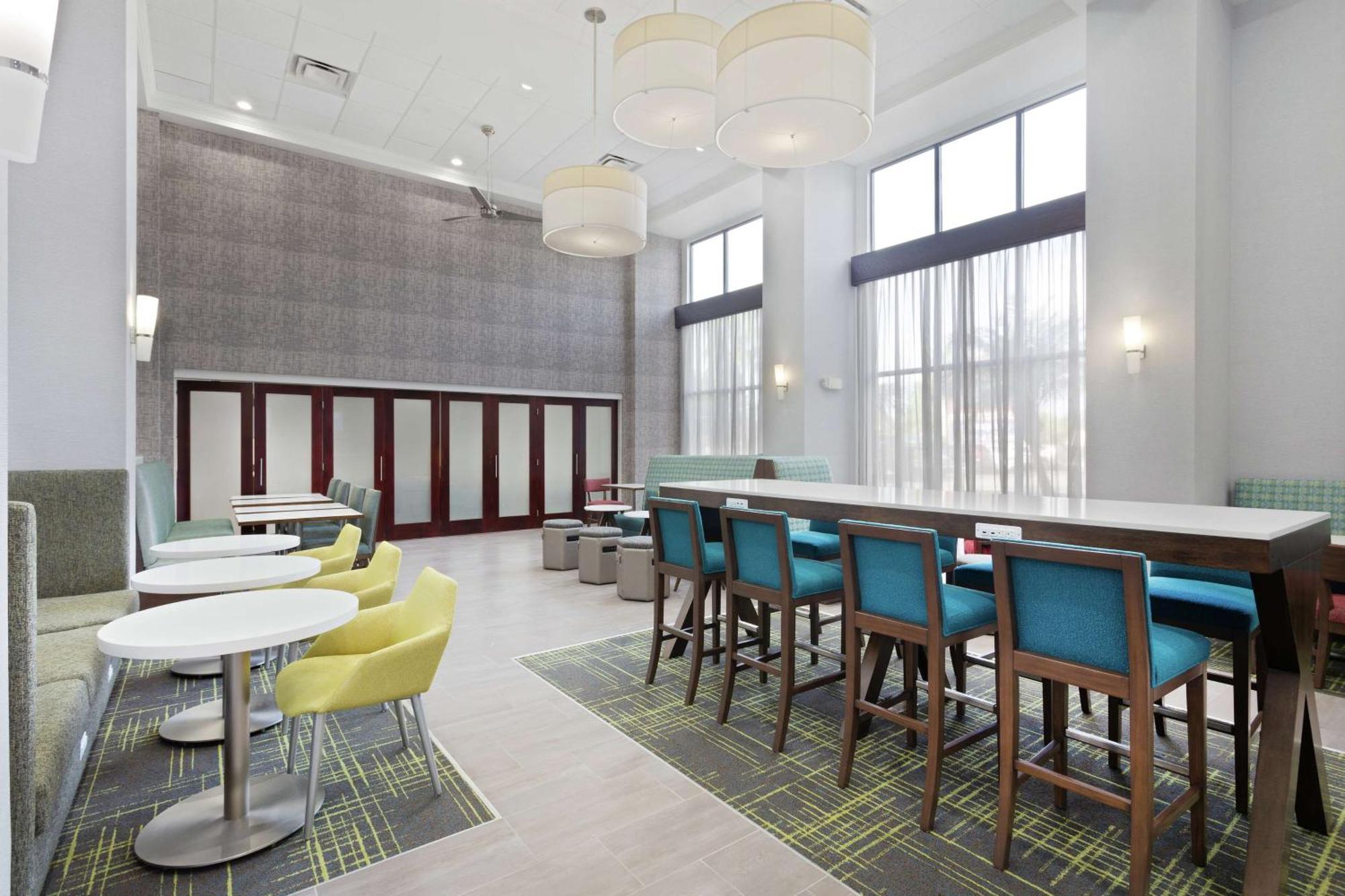 Hampton Inn & Suites Orlando International Drive North Exterior foto